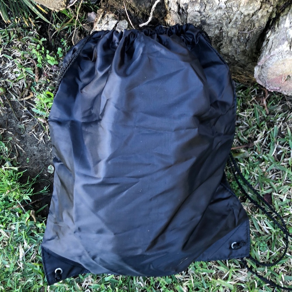 Ray-Ban drawstring backpack - Picture 2 of 4